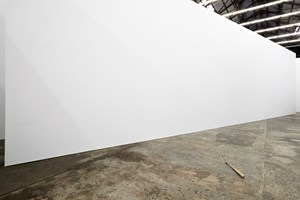 Carriageworks, Marco Fusinato, 'Constellations' (2015/2018). Baseball bat, chain, purpose-built wall with internal PA system at 120+ decibels. Installation: 21st Biennale of Sydney, Carriageworks, Sydney (16 March–11 June 2018). Courtesy the artist and Anna Schwartz Gallery, Melbourne. Photo: silversalt photography.